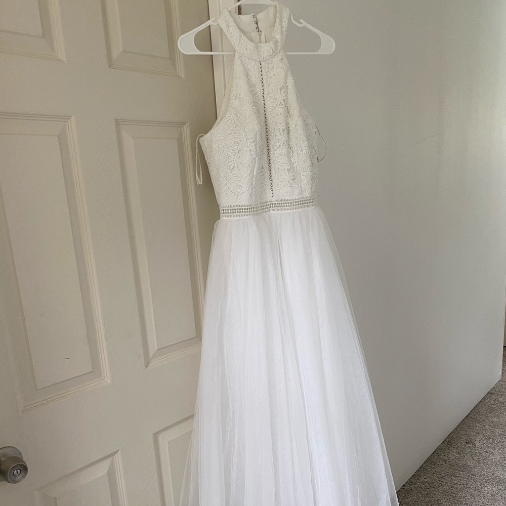 David’s Bridal Galina size 10